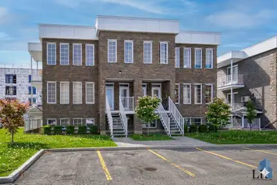 Appartement 3½ à louer | 718-2 Chem. d'Aylmer Prix : 1095 $/mois Disponible : Maintenent Inclusions...