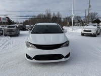 AUCUN DOSSIER DE DOMMAGE Ce Pacifica est équipé de : GPS, Demarreur à distance, Bluetooth, Cruise, P... (image 2)