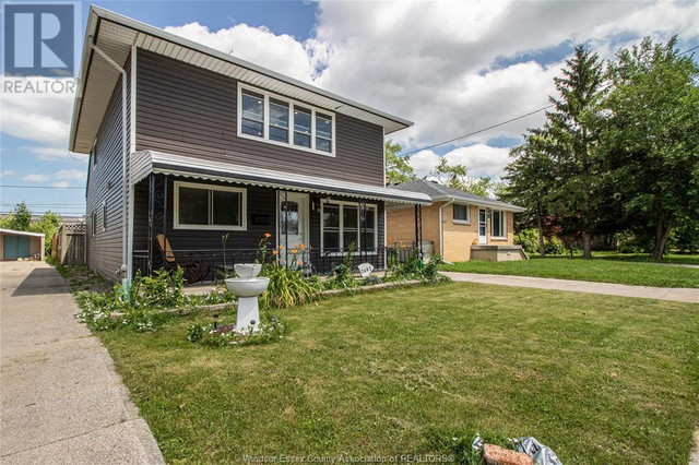 2482 LLOYD GEORGE BOULEVARD Windsor, Ontario in Houses for Sale in Windsor Region - Image 3