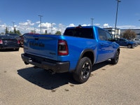 This Ram 1500 boasts a Intercooled Turbo Diesel V-6 3.0 L/182 engine powering this Automatic transmi... (image 6)