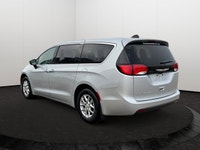 Caprice Leatherette Bucket Seats, Remote Start System, Heated Front Seats, Heated Steering Wheel, 10... (image 3)