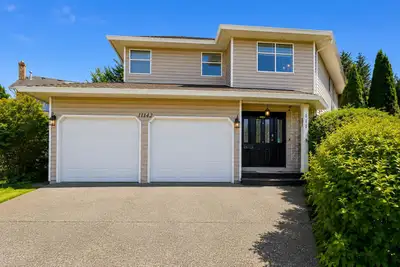 Welcome to this beautifully updated home in the heart of North Delta! Offering a very functional lay...