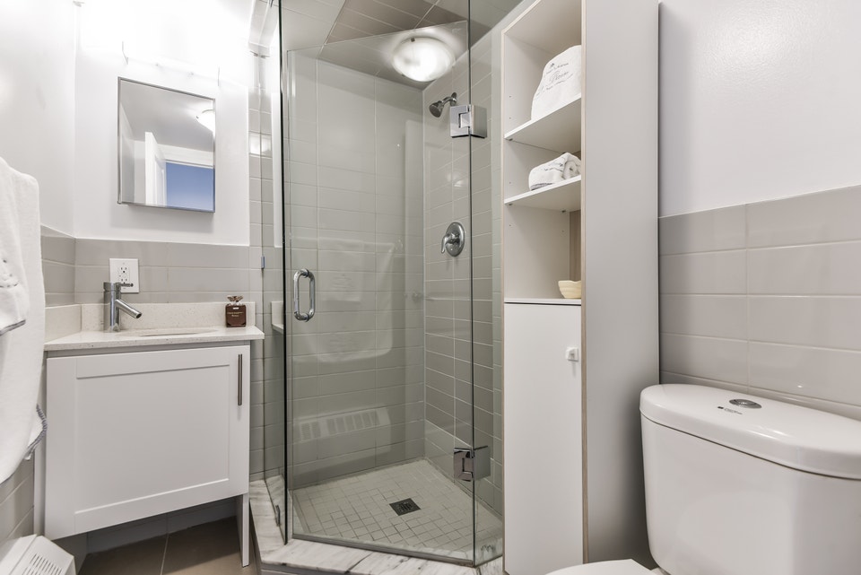 Prince Arthur - 2 Bedroom Apartment for Rent 3