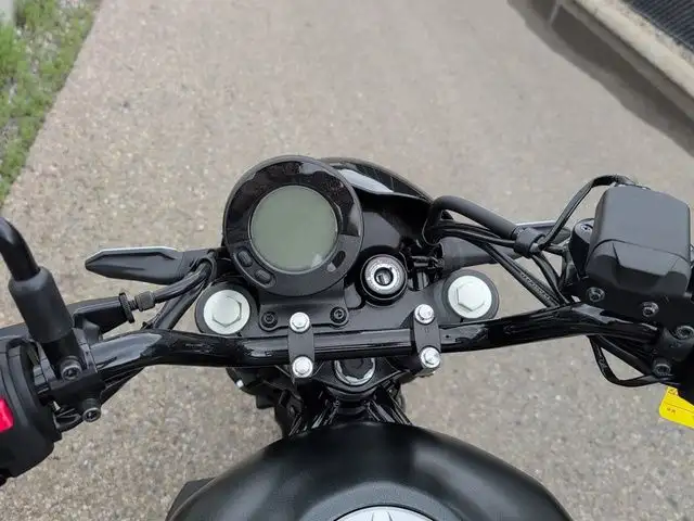 2025 Kawasaki Eliminator 500 SE in Street, Cruisers & Choppers in Calgary - Image 15