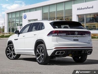 TITAN BLACK W/BLUE PREMIUM LEATHER SEATING SURFACES,ORYX WHITE PEARL,All Wheel Drive,Turbocharged,Sm... (image 4)