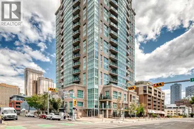 Welcome to the Xenex, a well maintained building in the heart of the Beltline offering quick access...
