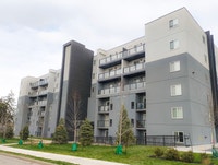 Beautiful 2-Bed Corner Unit In Midtown Waterloo at 144 Lucan Ave Kitchener / Waterloo Kitchener Area Preview