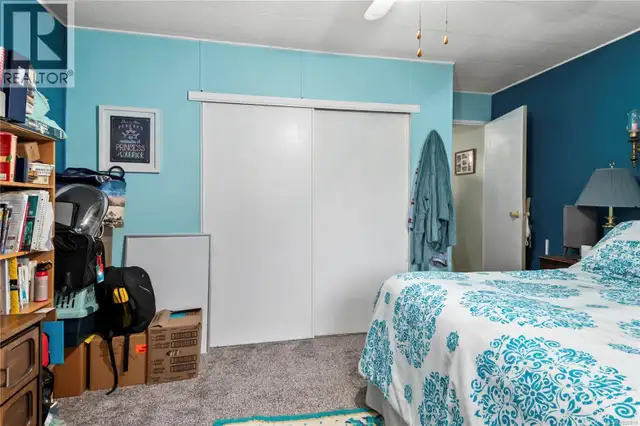 A 3160 Island Hwy N Campbell River, British Columbia in Houses for Sale in Campbell River - Image 15