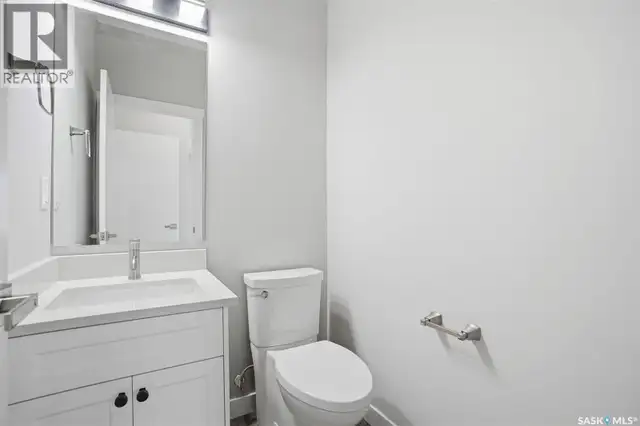 203 Sharma LANE Saskatoon, Saskatchewan in Houses for Sale in Saskatoon - Image 15