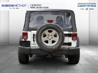 JEEP WRANGLER SPORT 2 PORTES 4X4 AVEC 144 000 KM 2016 EQUIPE DU MOTEUR V6 3.6L AVEC TRANSMISSION MAN... (image 5)