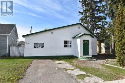 Searching for an affordable family home with room to stretch out? This 1224 square foot bungalow is...