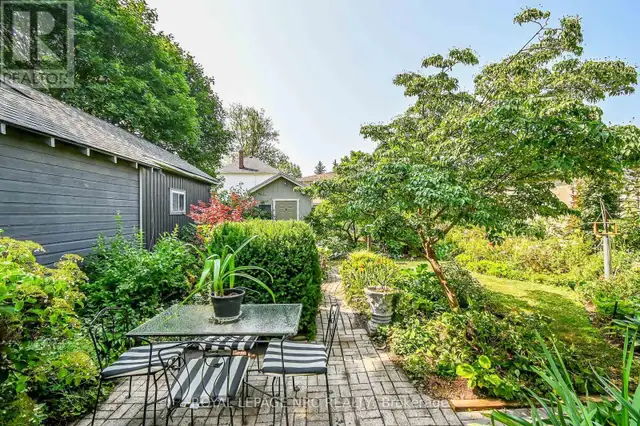 250 KENT STREET Port Colborne (Sugarloaf), Ontario in Houses for Sale in St. Catharines - Image 33