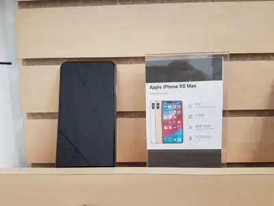 iPhone XS & XS MAX 64GB & 256GB CANADIAN MODELS NEW CONDITION, View more