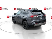 *Rates may vary based on your credit. Engine: 4 Cylinder Engine 2.5L L/100Km City: 5.8 L/100Km Hwy:... (image 5)