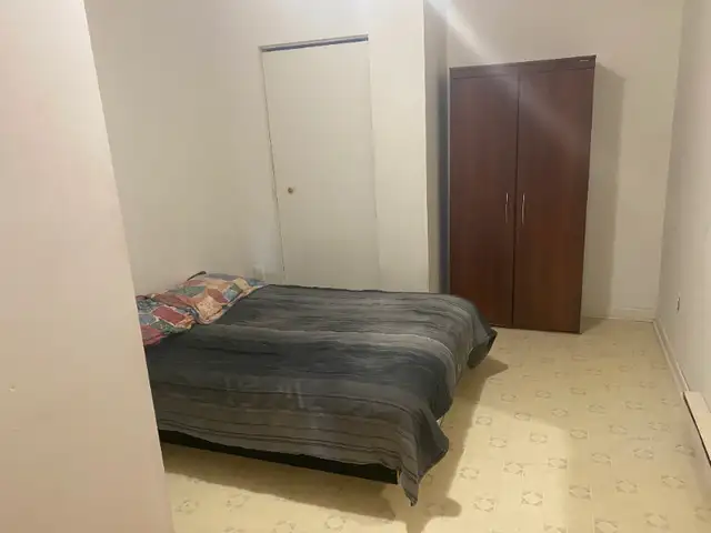 très beau grand 4 'demi meublé tout fourni pour travailleur in Short Term Rentals in Rouyn-Noranda - Image 10