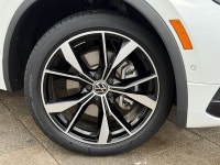 Humberview Volkswagen on the Queensway Make a bold statement in this Certified-Preowned 2022 Tiguan... (image 3)