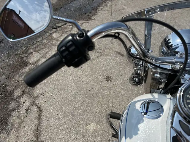 2012 Harley-Davidson Heritage Softail Classic ~ HERITAGE SOFTAIL in Street, Cruisers & Choppers in City of Toronto - Image 24