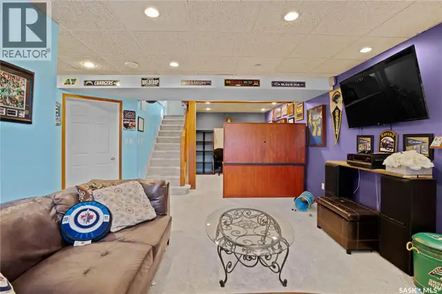 205 5th AVENUE E Gravelbourg, Saskatchewan in Houses for Sale in Moose Jaw - Image 34