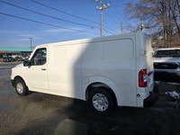 Perfect Auto CLEAN CARFAX - STANDARD ROOF - 4.0 L , 6 CYLINDER GAS - BACK UP CAMERA - SHELVING - DIV... (image 2)