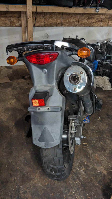 2006 Suzuki DL650 V-strom 650 Parting out in Motorcycle Parts & Accessories in Dartmouth - Image 4