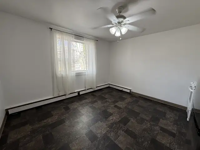 Downtown One Bedroom Apartment for Rent in Long Term Rentals in Saskatoon - Image 3