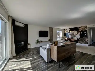 Condo 3 chambres - foyer au gaz modernisé - cuisine rénovée À quelques pas des accès au parc de la G...