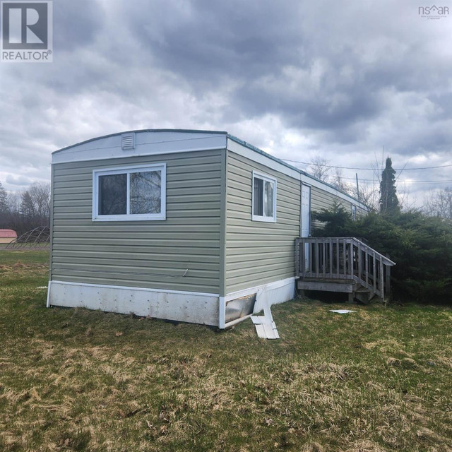 6 Ross Barr Road Shubenacadie, Nova Scotia in Houses for Sale in Truro - Image 2