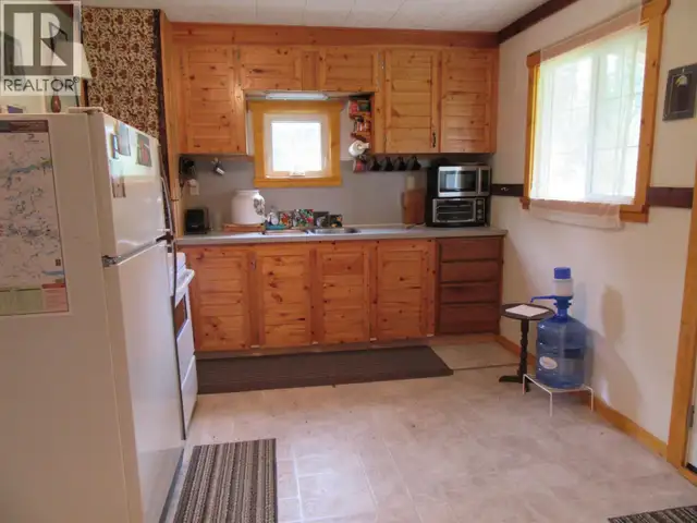 6665 JUDSON ROAD Bridge Lake, British Columbia in Houses for Sale in 100 Mile House - Image 19