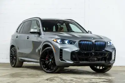*English below* *Français:* Ce superbe BMW X5 xDrive40i 2024, affichant un bas kilométrage de 48277...