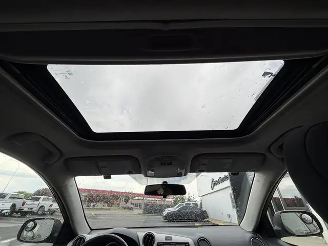 2010 Toyota Matrix S in Cars & Trucks in Edmonton - Image 20