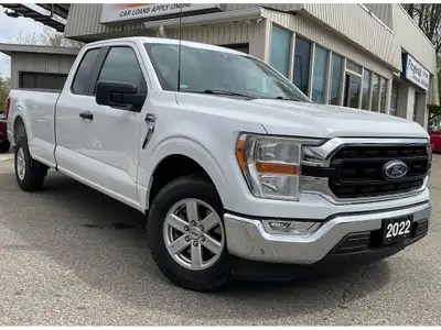 Vehicle Highlights: - Accident free - 8-ft bed - 2.7L Motor Just landed is a very rare and desirable...