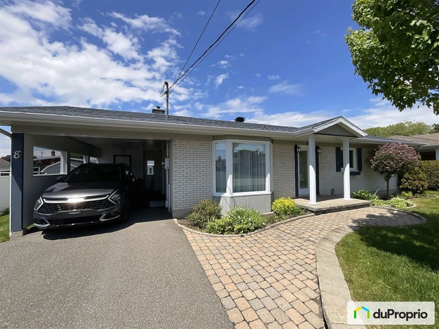 $350,000 - Bungalow for sale in Riviere-Du-Loup — photo 2