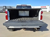 WAS: $65999 NOW: $64999 plus taxes and licensing feesWE DELIVER ANYWHERE IN CANADA! The 2021 Chevrol... (image 5)