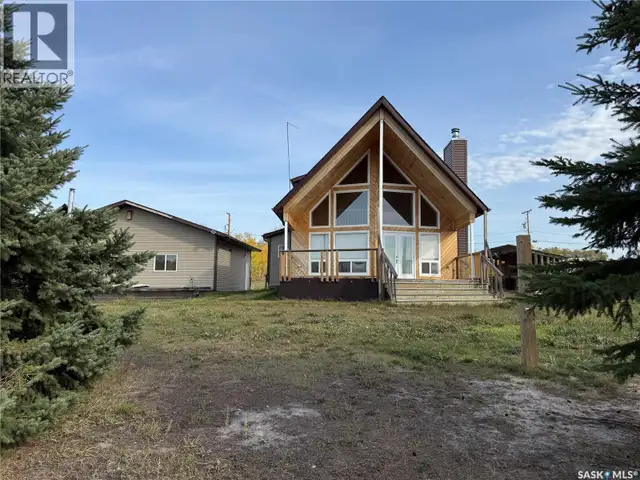 231 Kiezie Channel DRIVE Buffalo Narrows, Saskatchewan in Houses for Sale in La Ronge - Image 2
