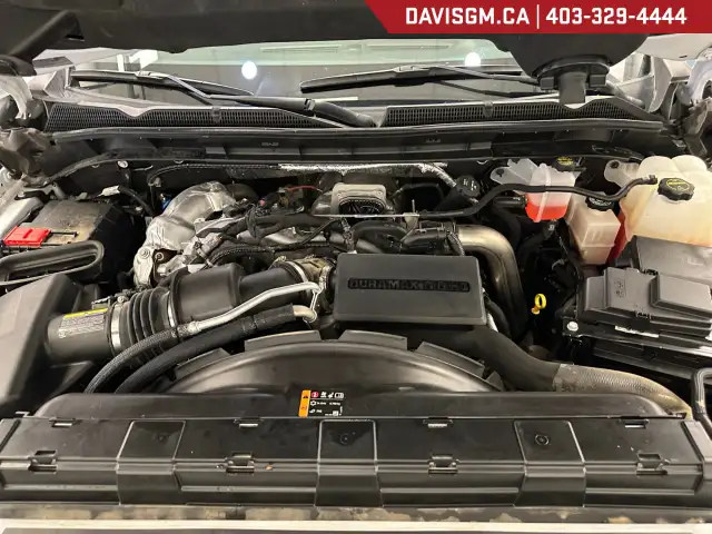 2025 GMC Sierra 3500HD Denali 4WD Crew Cab Standard Box Denali in Cars & Trucks in Lethbridge - Image 22