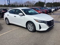 Automatic Headlights,Electric Mirrors,Heated Mirrors,Steel Wheels,Adjustable Steering Wheel,Fabric/C... (image 3)