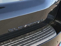 AMVIC Licensed Dealer STOCK # KS155670 AMVIC LICENSED DEALER Experience refined capability in the 20... (image 6)