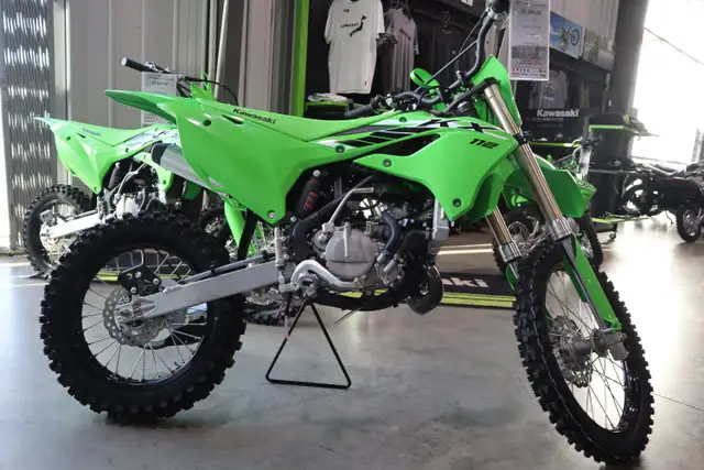2025 Kawasaki KX112 Lime Green in Dirt Bikes & Motocross in Edmonton - Image 3