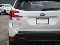 2020 SUBARU FORESTER TOURING - BC VEHICLE - BACKUP CAMERA - HEATED FRONT SEATS - SUNROOF - DUAL-CLIM... (image 8)