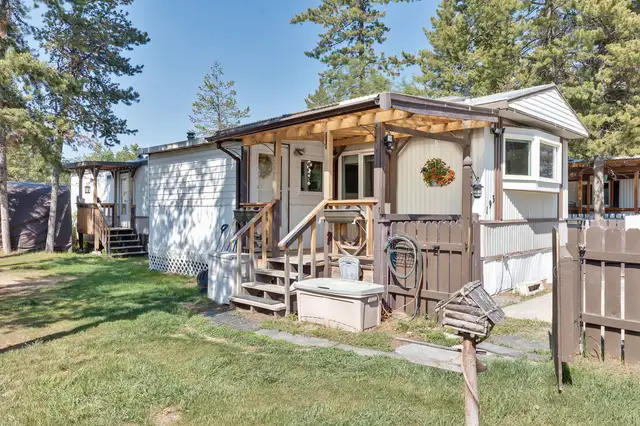 SOLD! SOLD! Realtor® Tamara Cromarty in Houses for Sale in Whitehorse - Image 5