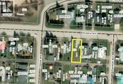 This downtown lot may just be the perfect fit for your new home. There is a driveway into the lot an...