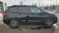 Our 2021 Honda Passport EX-L in Crystal Black Pearl is in stock and all up to date on maintenance af... (image 5)
