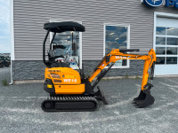 **BLOW OUT ** 2023 Wolf WE 18 Mini Excavator