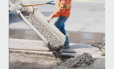 CONCRETE MOULDER / MOULEUR/MOULEUSE DE B, View more