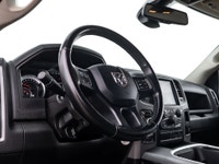 CARGET AUTOMOTIVE is thrilled to offer this 2022 Ram 1500 Classic Express,a reliable and affordable... (image 9)