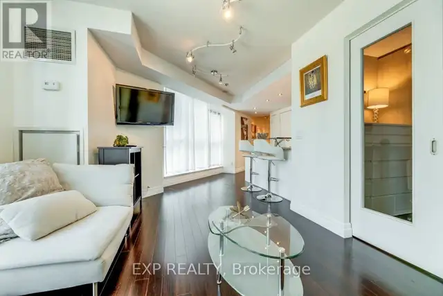 1213 - 208 QUEENS QUAY W Toronto (Waterfront Communities), Ontar in Long Term Rentals in City of Toronto - Image 21