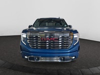 Welcome to Capital GMC! The All New GMC Sierra has been redefined from Hood to Hitch. This 4WD Blue... (image 7)