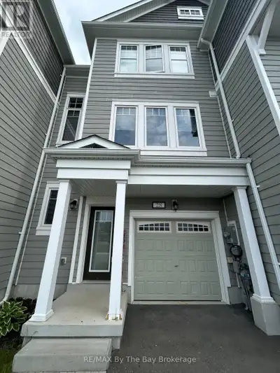 28 HIGH TIDE DRIVE Wasaga Beach, Ontario