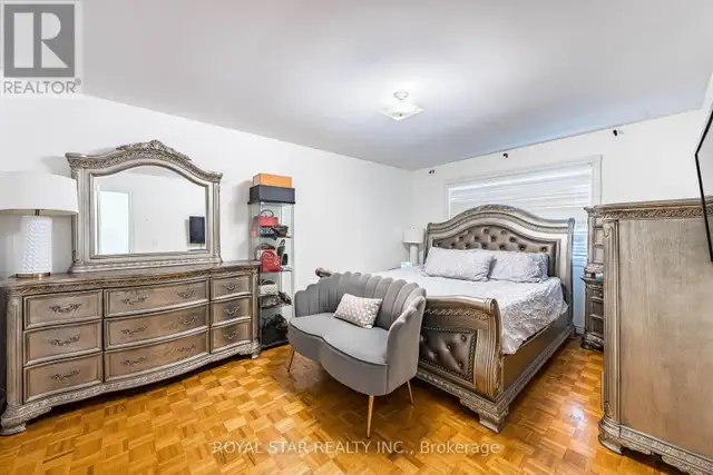 40 OAKDALE ROAD Vaughan (Maple), Ontario in Houses for Sale in Markham / York Region - Image 25