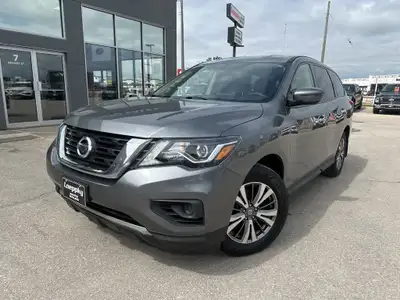 ?? 2020 Nissan Pathfinder S AWD MINTY CLEAN! Available Now at Loeppky Auto Sales Steinbachs Trusted...
